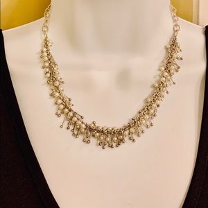 Unique pearl choker